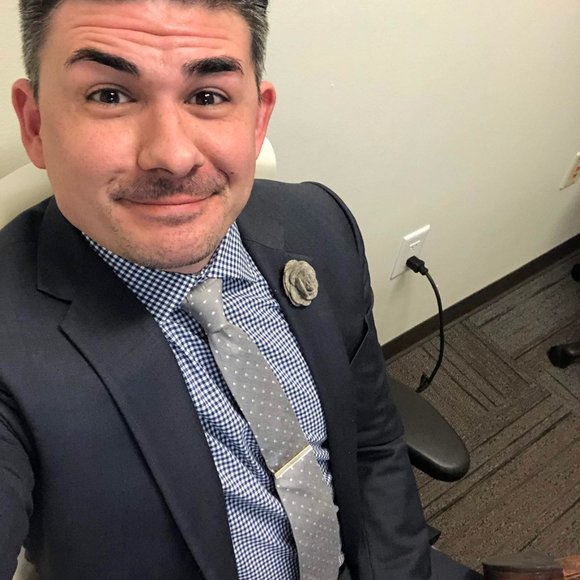 Meet your Posher, Aaron - Picture 4 of 6